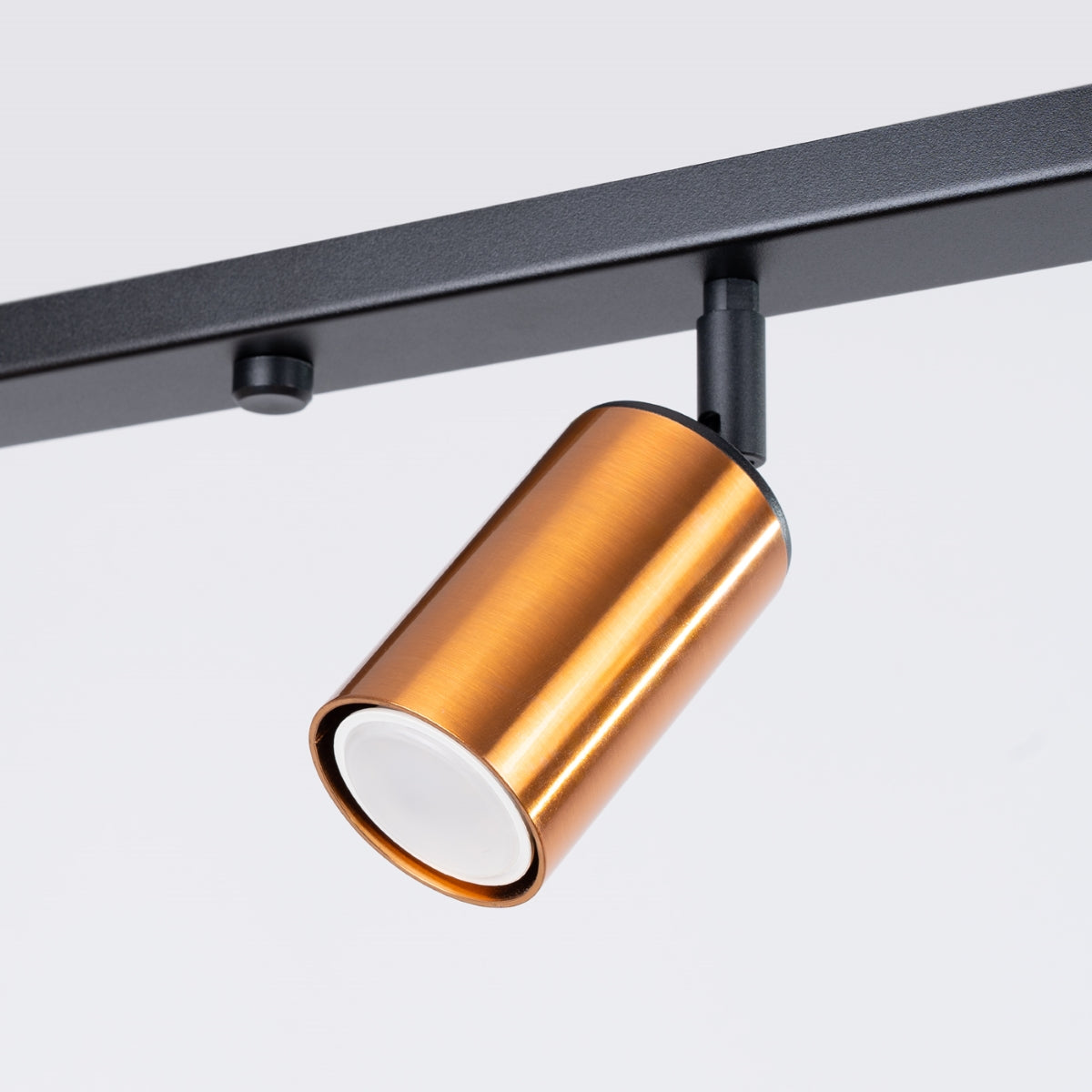 d94a8e273eb5f30deb01e4d7f3a1d01d