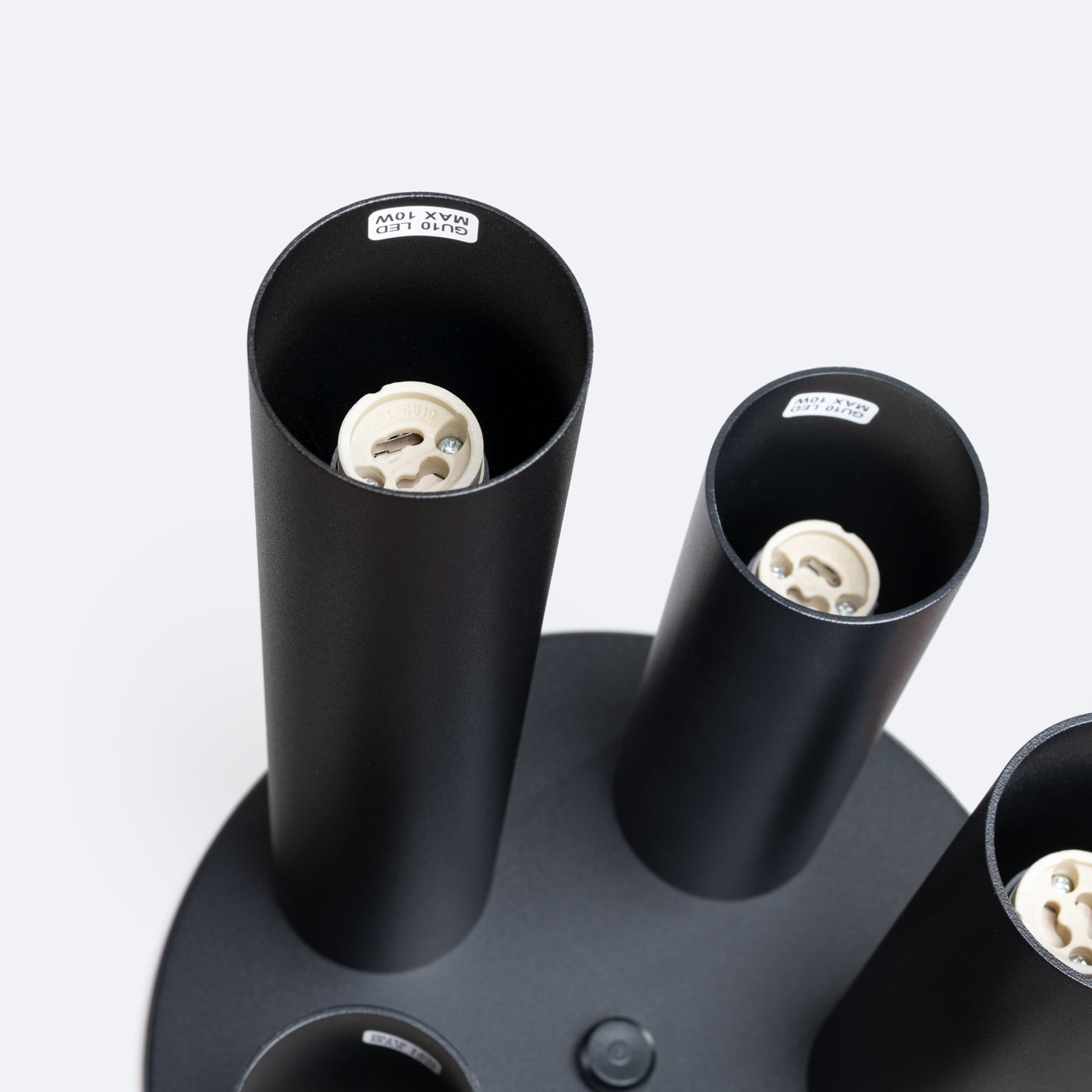 f4409e8d66bd6f68f2c7376a3836a37b