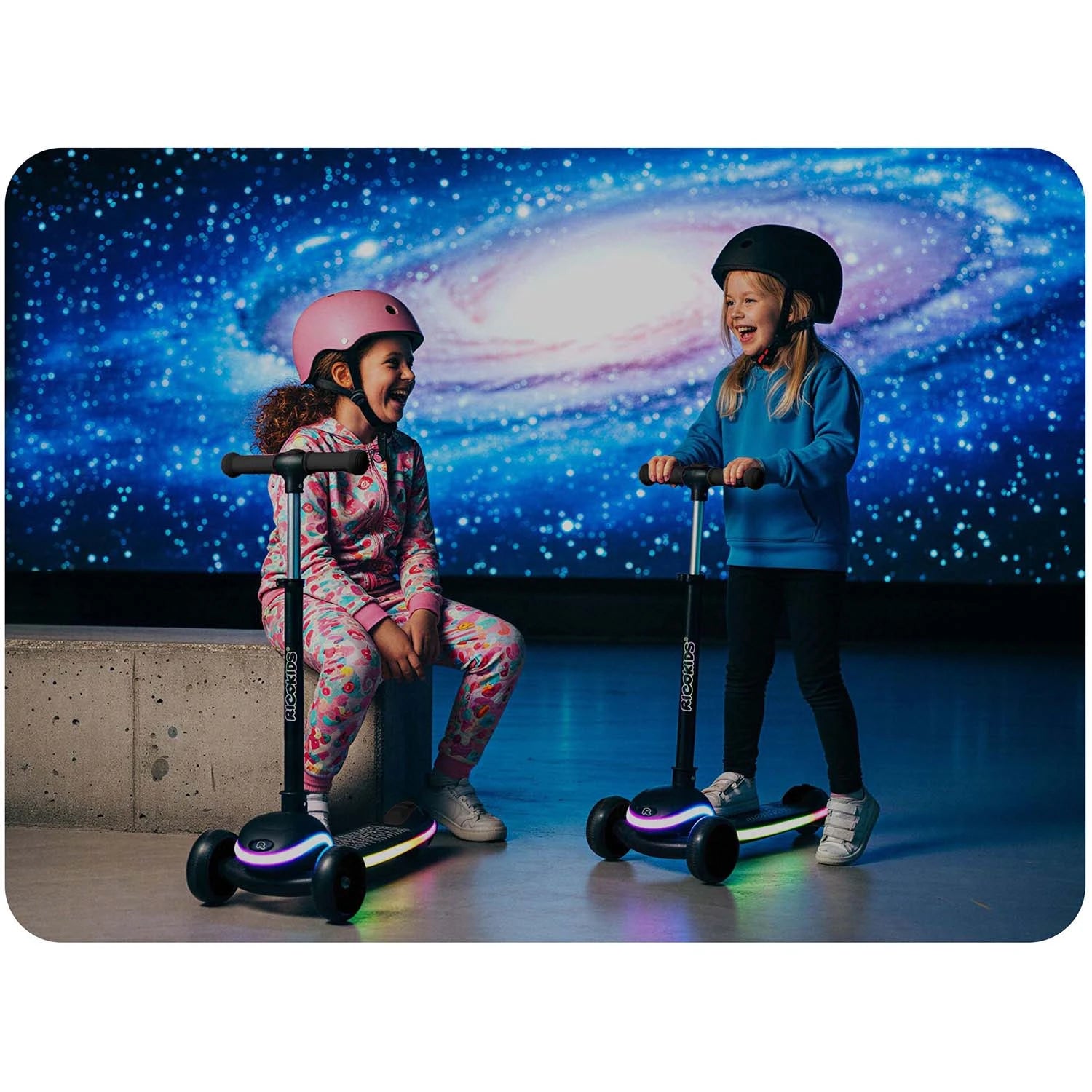 Ricokids Leddi LED-valoilla musta