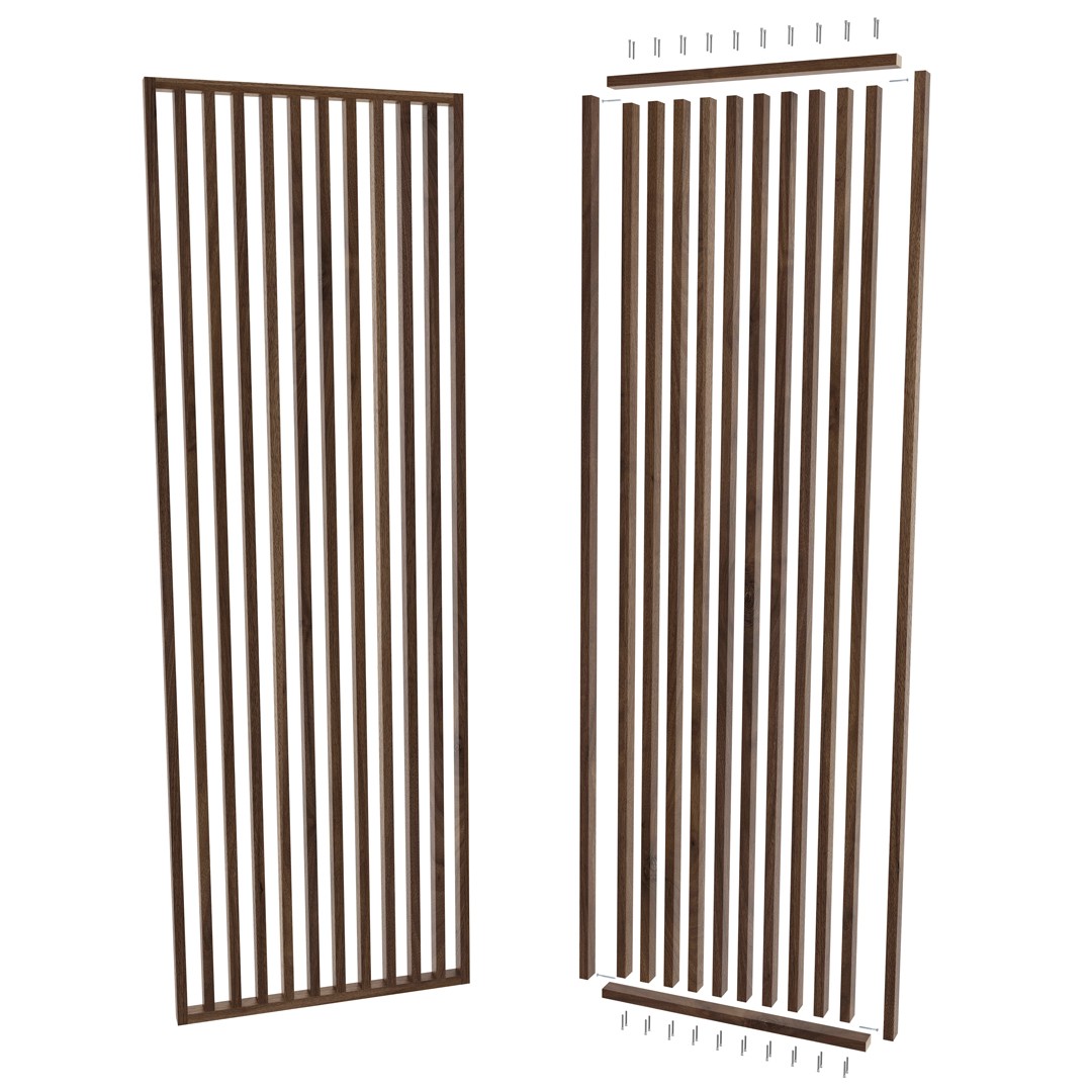 Kiinteästi asennettu pähkinän sävyinen rimaväliseinä, mittatilaustyönä valmistettu Walnut 30x60 mm rimoitus lattiasta kattoon.